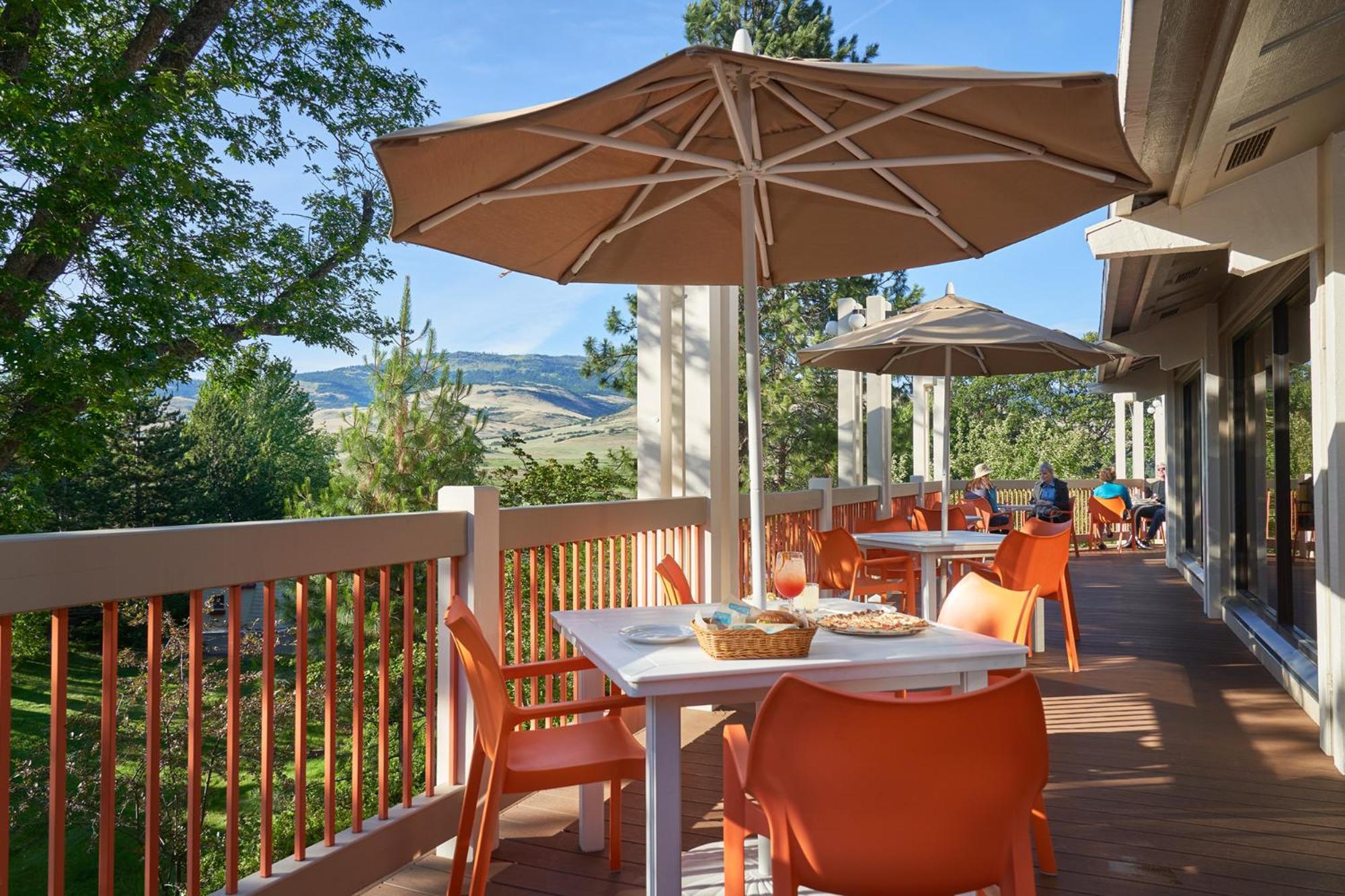 Ashland Hills Hotel & Suites Kültér fotó