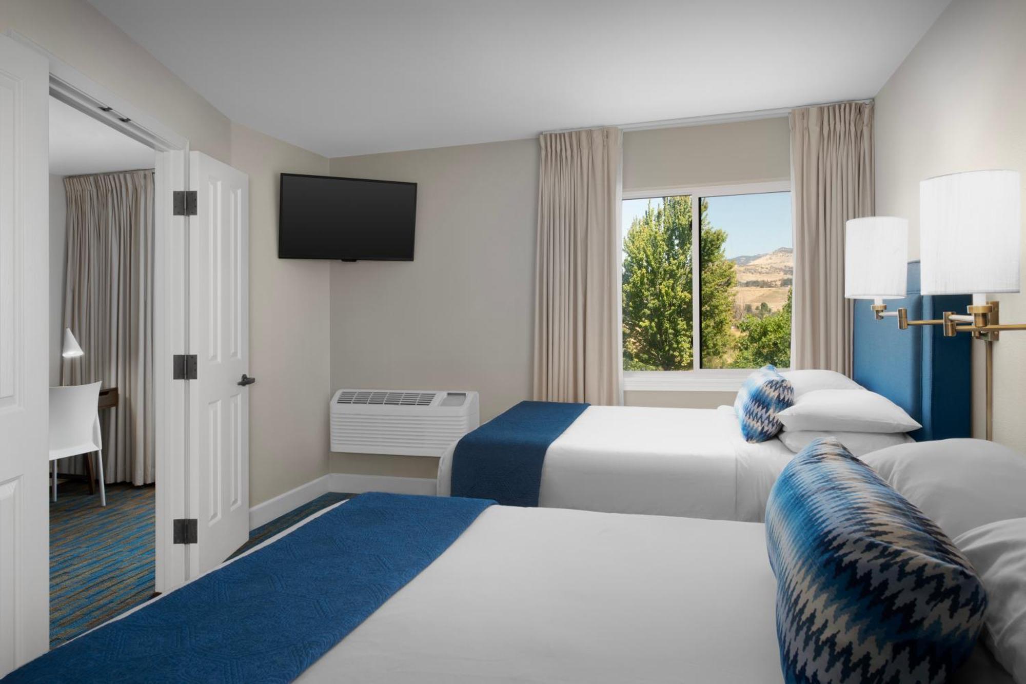 Ashland Hills Hotel & Suites Kültér fotó