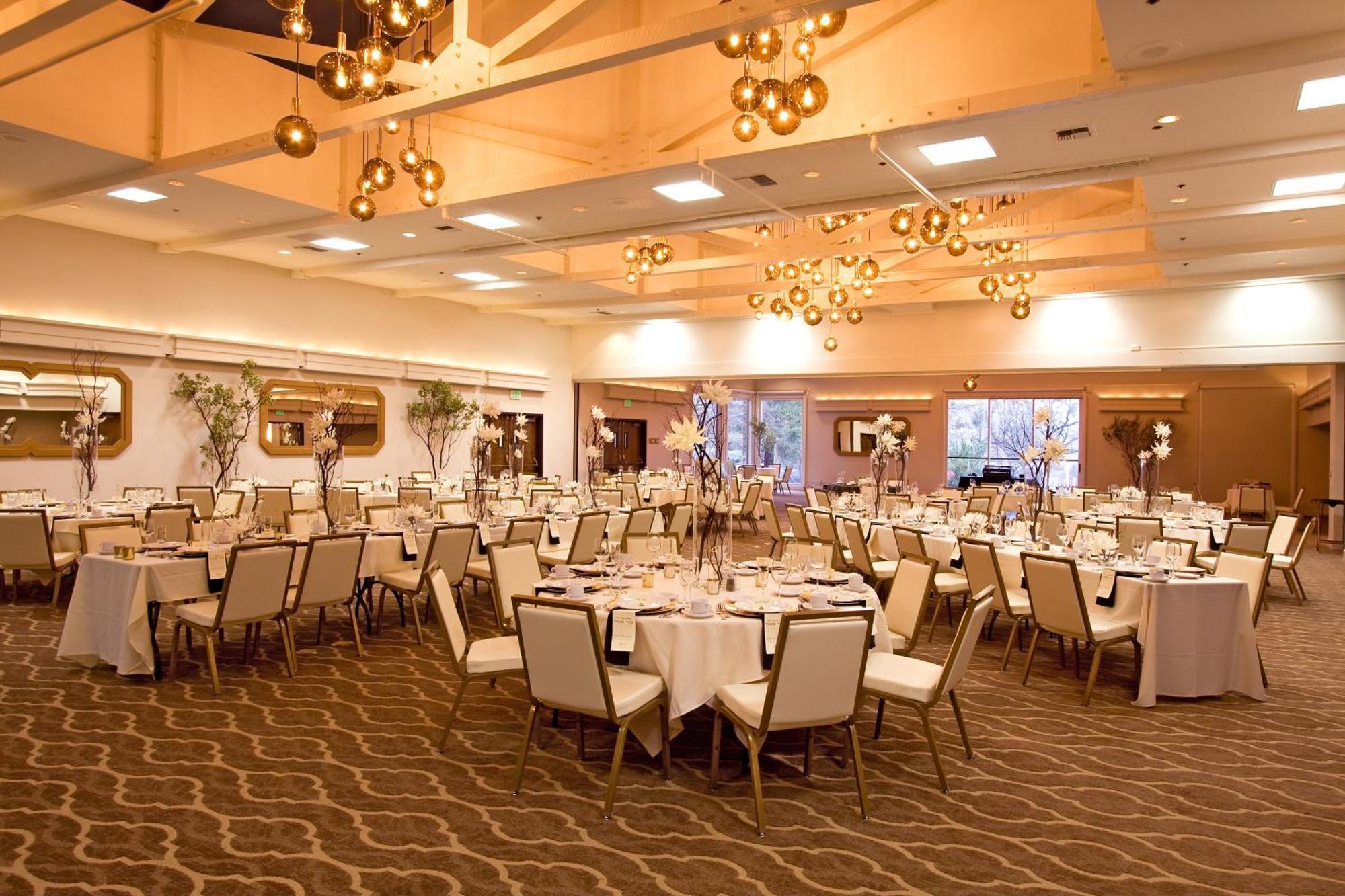 Ashland Hills Hotel & Suites Kültér fotó